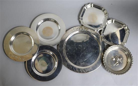 Two pairs of modern silver dishes, a similar Asprey dish, 8oz., an 800 standard dish and a plated dish